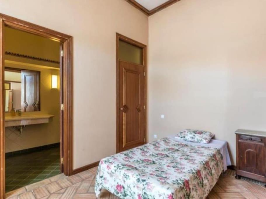 Villa Senhorial - Palace XIX & Privacy & Beach & Albufeira Old Town Екстер'єр фото